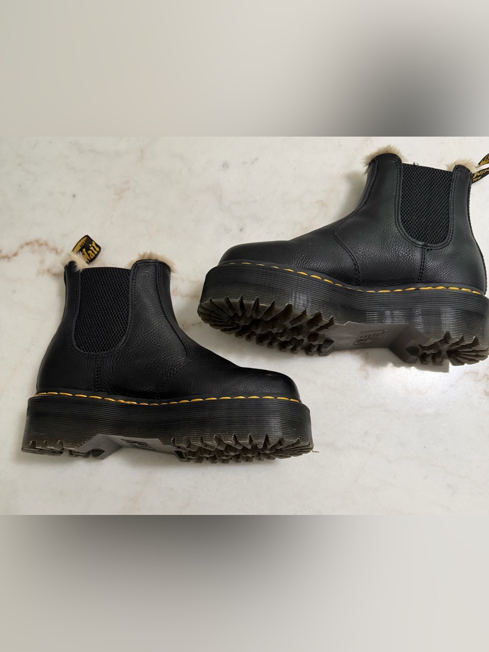Dr. Martens 2976 Quad Faux Fur Chelsea Boots in Black, Women's 6